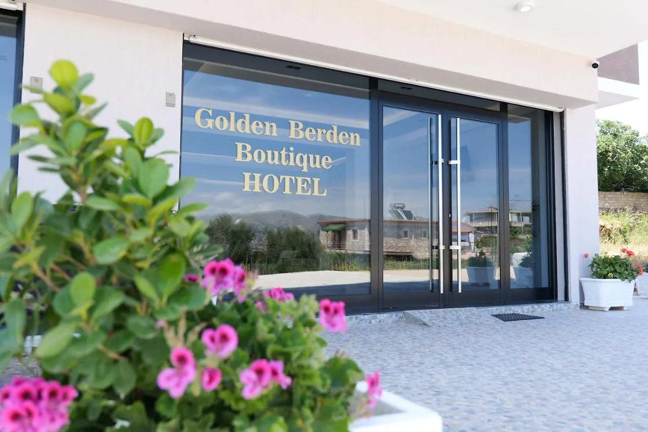 Golden Berden Boutique Apart-Hotel Cuke Hotel