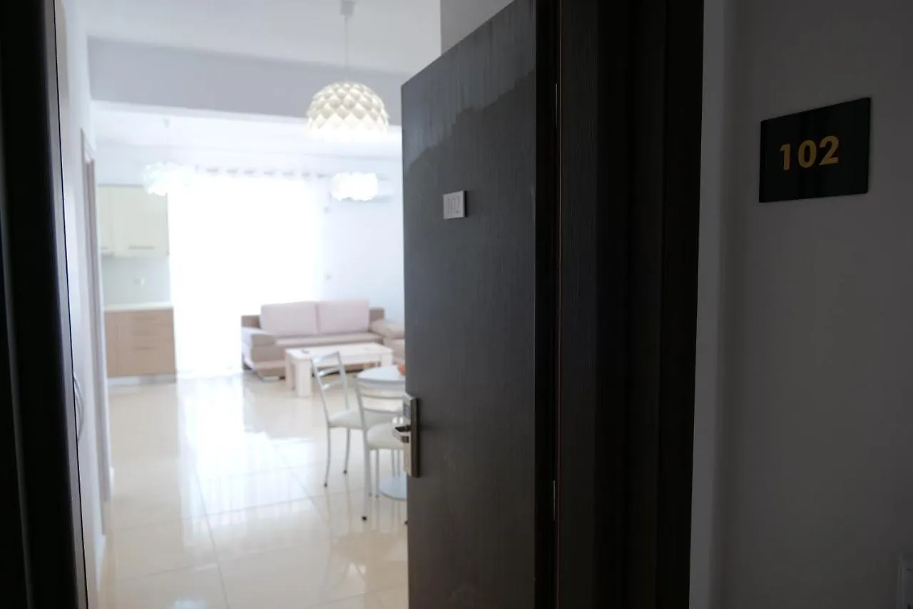 Golden Berden Boutique Apart-Hotel Cuke 0*,
