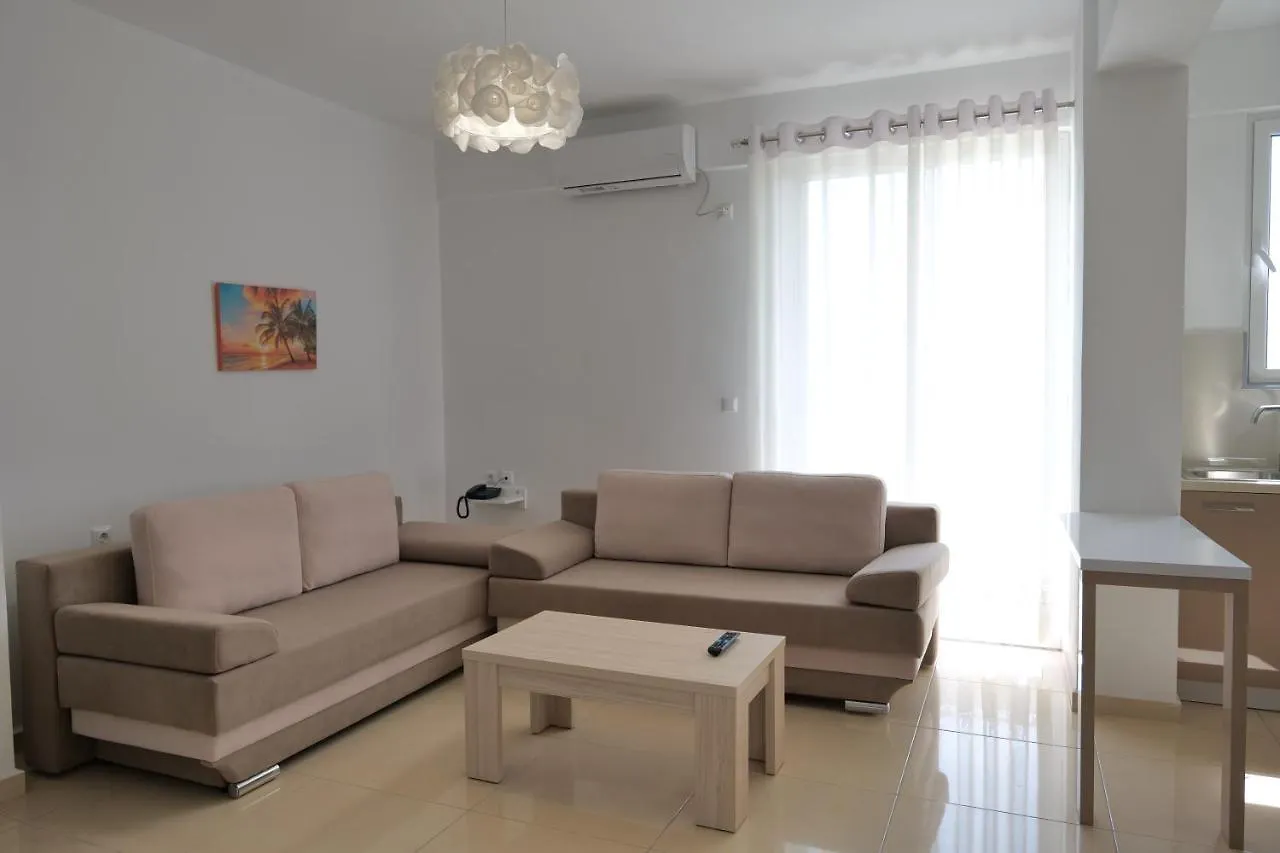 Golden Berden Boutique Apart-Hotel Cuke 0*,  Albania
