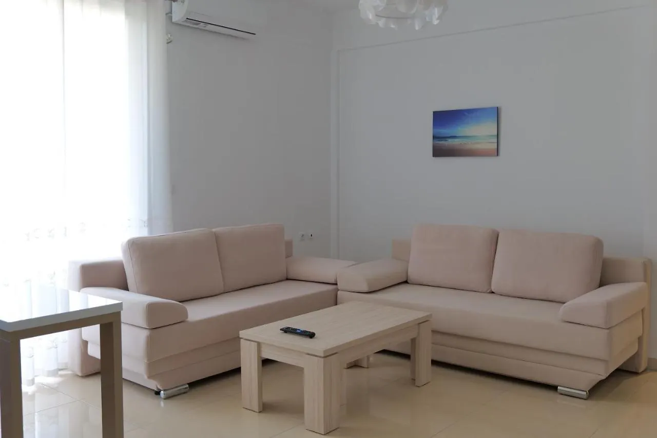 Golden Berden Boutique Apart-Hotel Cuke Hotel