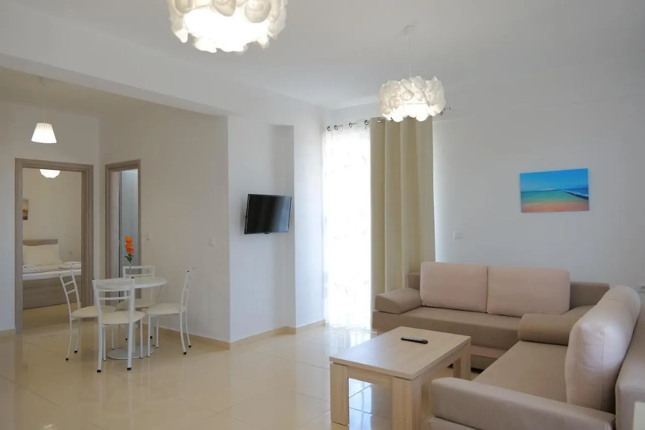 Hotel Golden Berden Boutique Apart-Hotel Cuke
