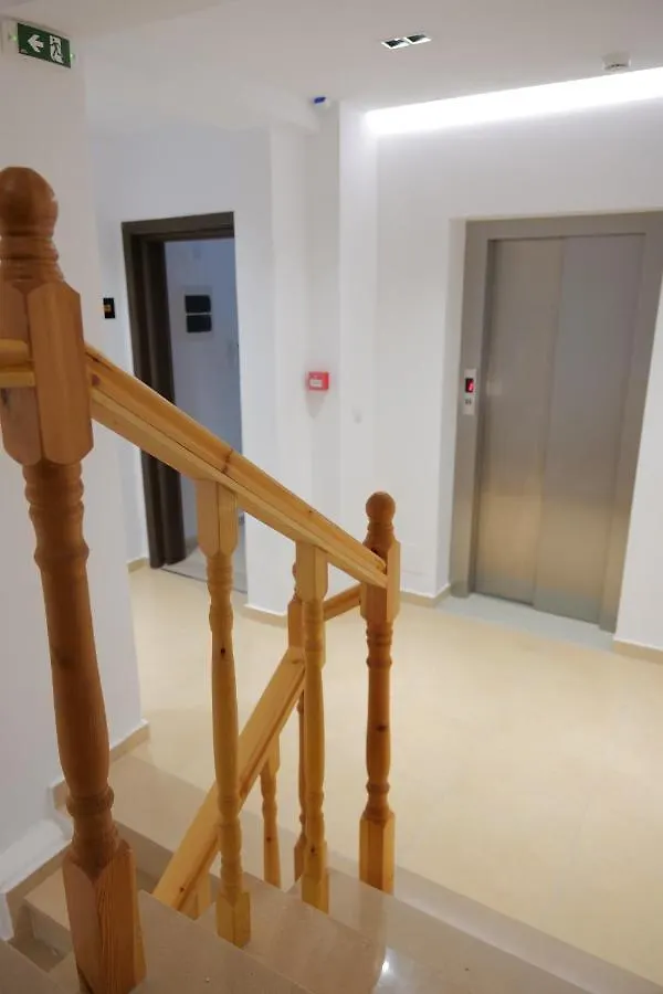 Golden Berden Boutique Apart-Hotel Cuke Hotel