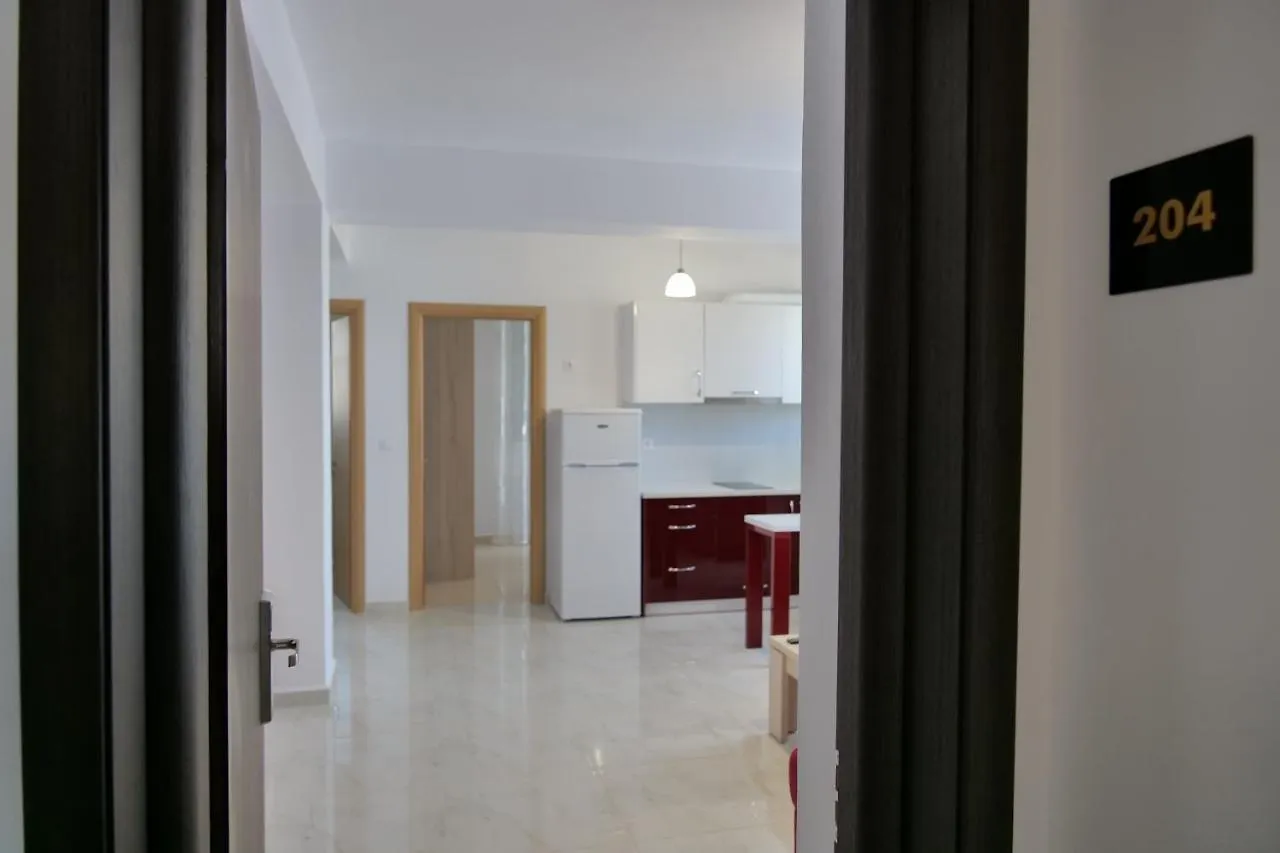Golden Berden Boutique Apart-Hotel Cuke Albania