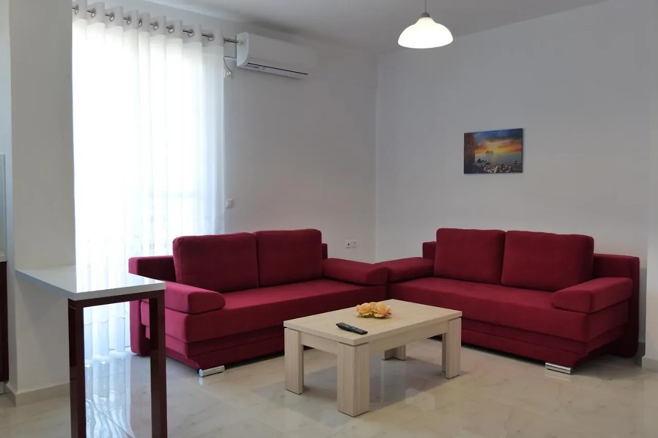 Golden Berden Boutique Apart-Hotel Cuke Hotel