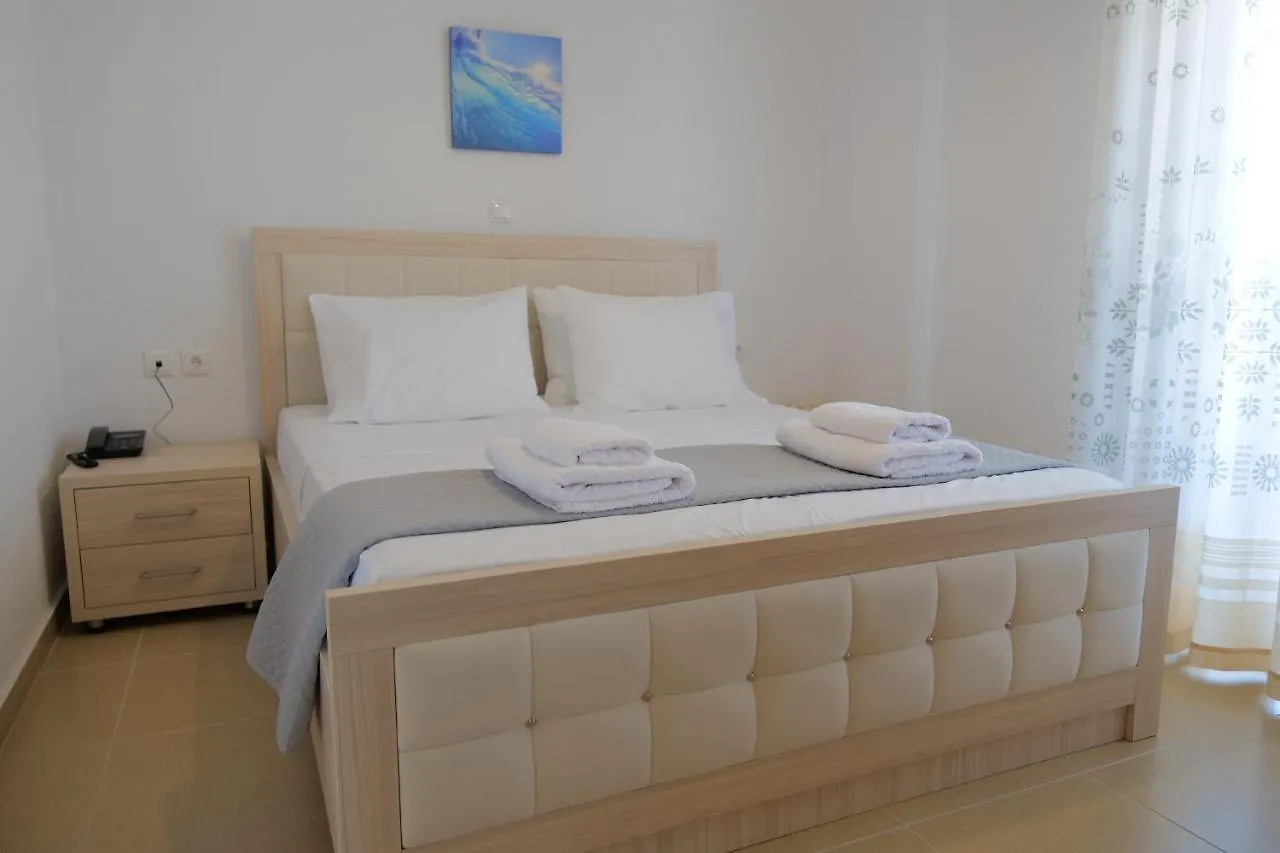 Golden Berden Boutique Apart-Hotel Cuke 0*,  Albania