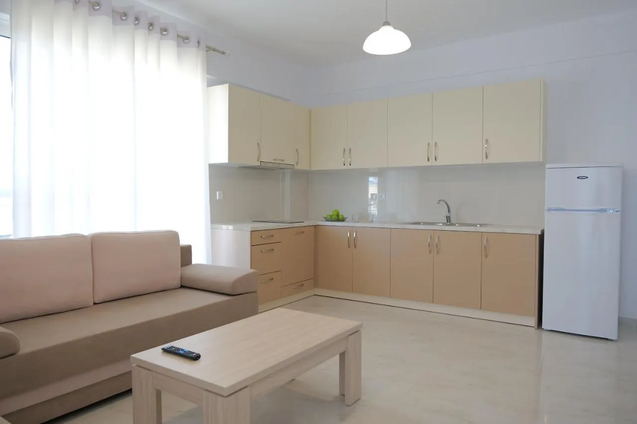 Golden Berden Boutique Apart-Hotel Cuke Hotel