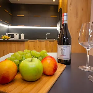 https://central-chic-apartments.hotels-in-tirana.com