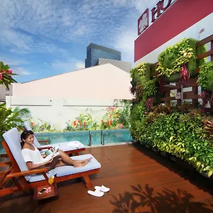 https://hotel-clover-5-hongkong-street.singapore-best-hotels.net