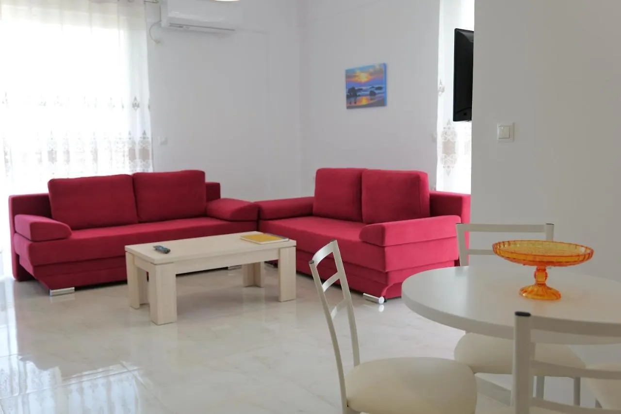 Golden Berden Boutique Apart-Hotel Cuke