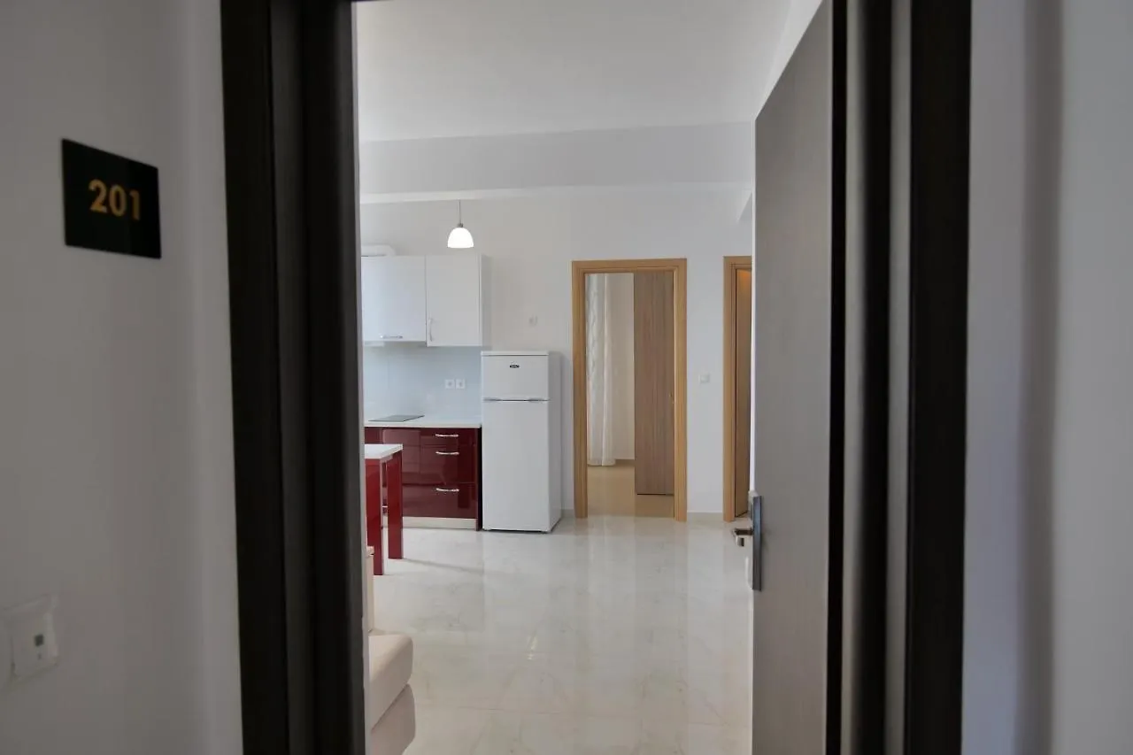 Golden Berden Boutique Apart-Hotel Cuke