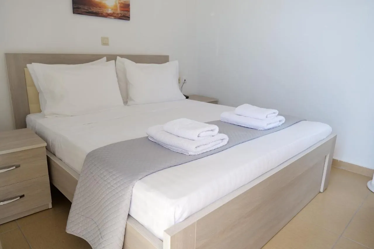 Hotel Golden Berden Boutique Apart-Hotel Cuke